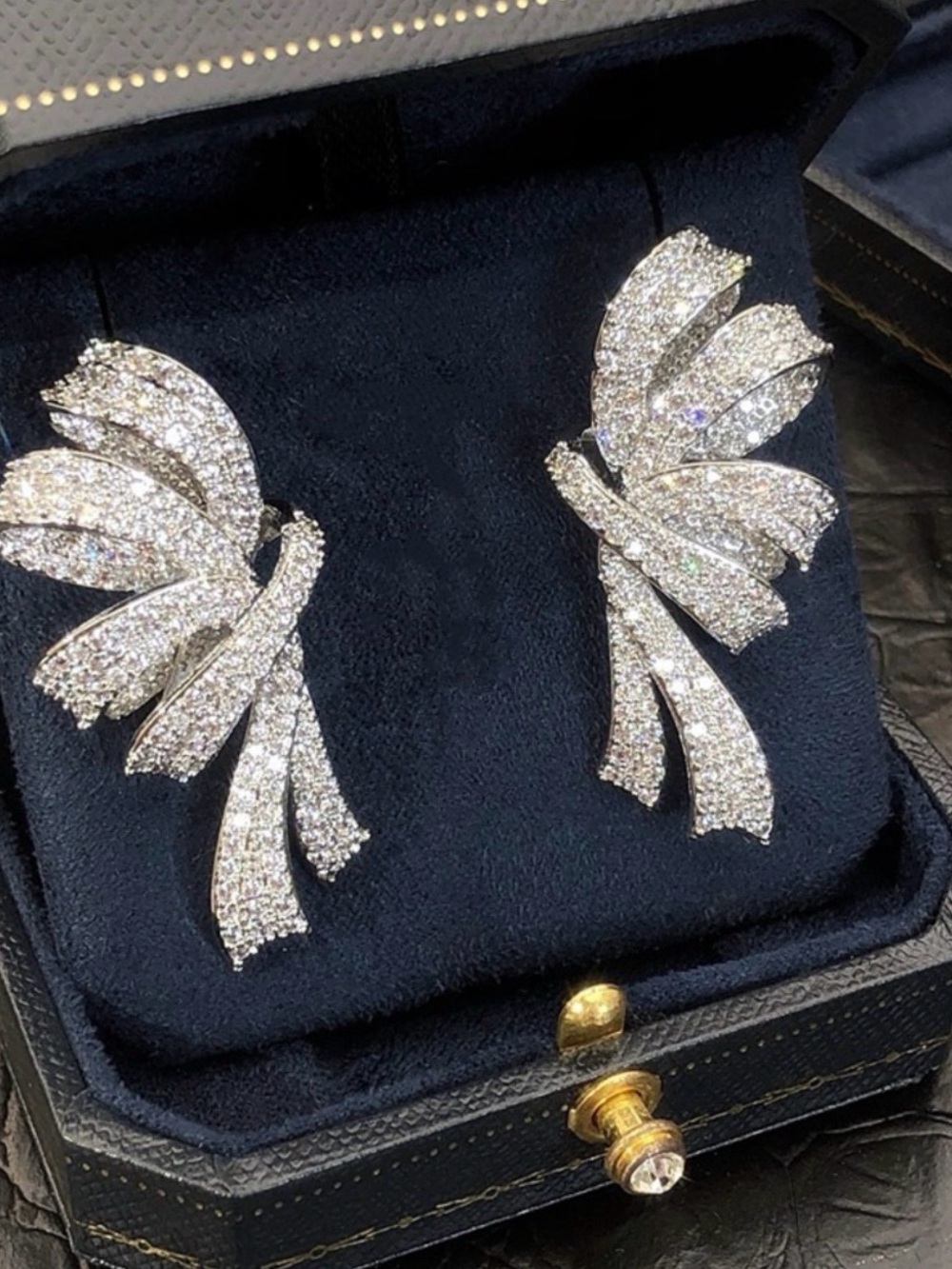 Cubic zirconia bow earrings